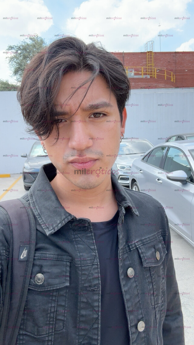 FOTOS DE CHARLIE 24 AÑOS 1.72 MTY PASIVO BUENA VIBRA