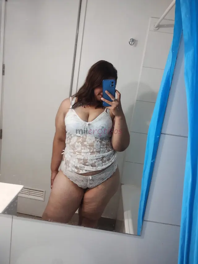 Hola mis amores soy andreina estoy de vuelta en santiago lista y dispuesta a complacerte al maximo quieres disfrutar de un encuentro inolvidable amor...