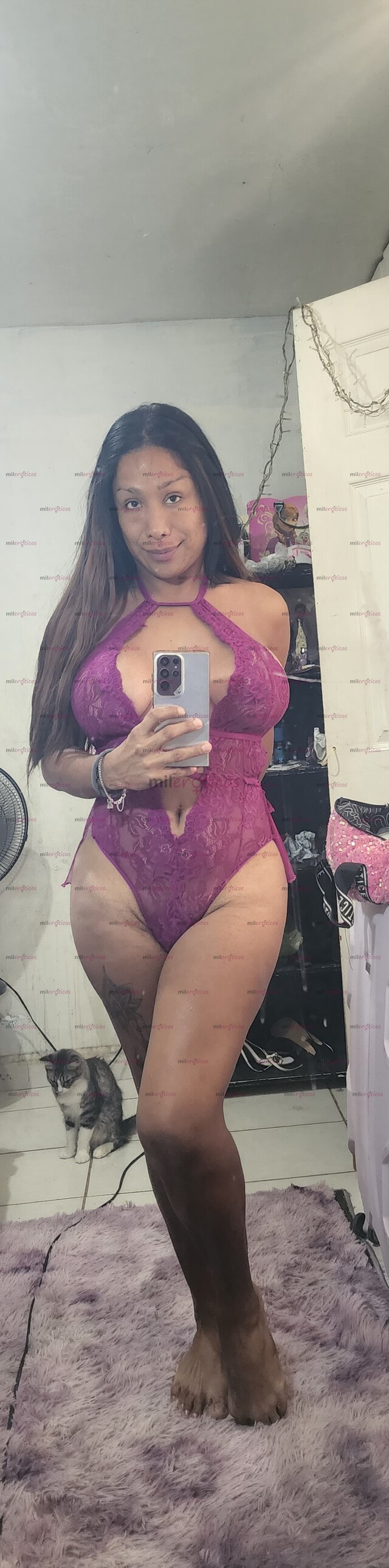 FOTOS DE TRANNY PETIT, CON SUCULENTOS SENOS Y HERMOSA FIGURA