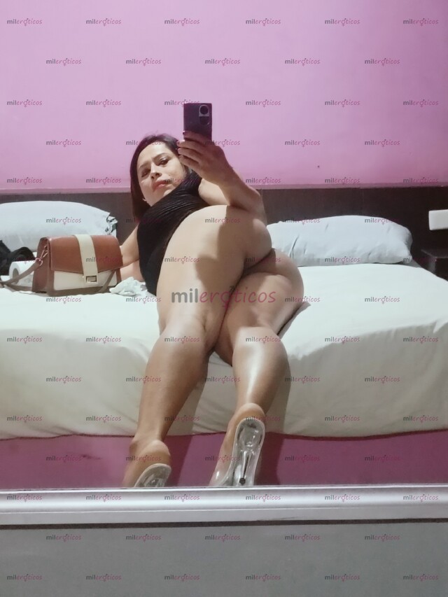FOTOS DE CHICA ARDIENTE CHICHONA Y CULONA VE Y DISFRUTA DE MI LUJURIA
