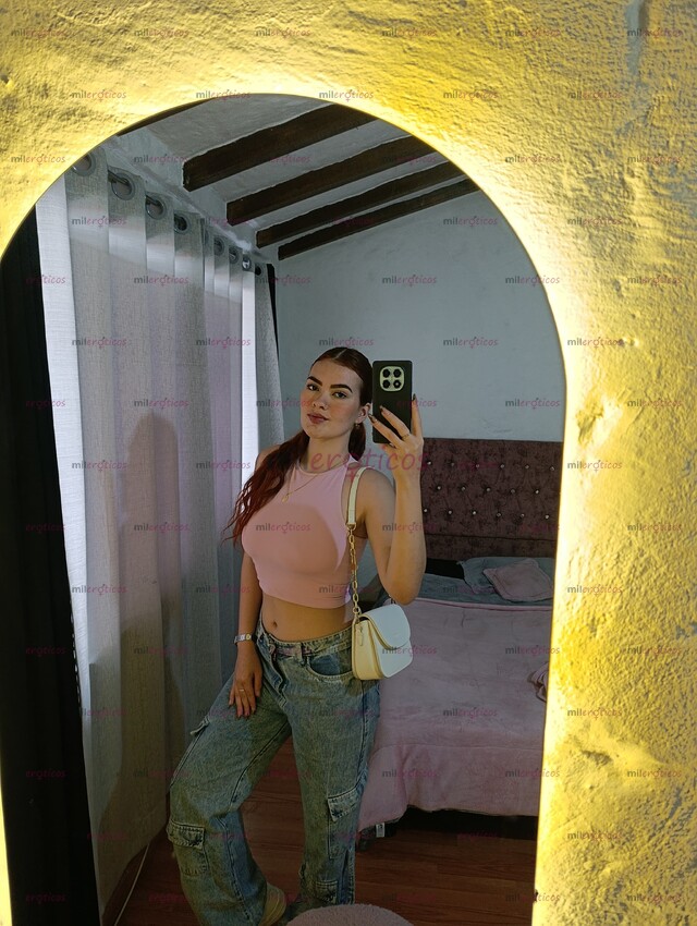 FOTOS DE SAMANTA HERMOSA FLAQUITA,ENCANTADORA Y COMPLACIENTE