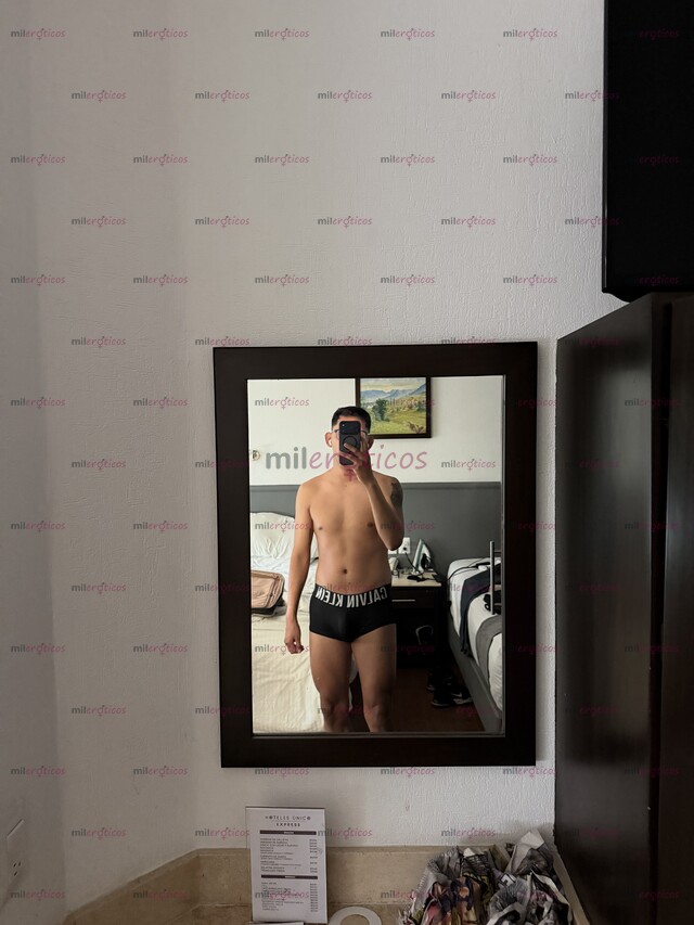 FOTOS DE MATEO BISEXUAL EN LA CIUDAD, 19 CM DE VERGA GRUESA