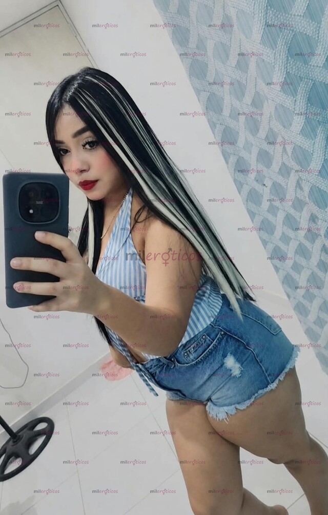 FOTOS DE NALGONA MORENA CABELLONA SEXY LINDA CALIENTE EXTROVERTIDA BB