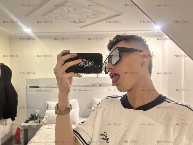 FOTOS DE JOVEN FANTASÍAS FETICHES SALIDAS Y TRATO EXCLUSIVO DISCRETRO Y SERIO