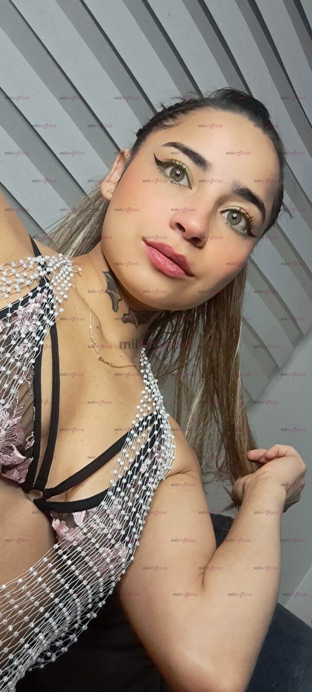 FOTOS DE LUNA BLANQUITA ARDIENTE, TATUADA Y MUY COMPLACIENTE EN BOGOT
