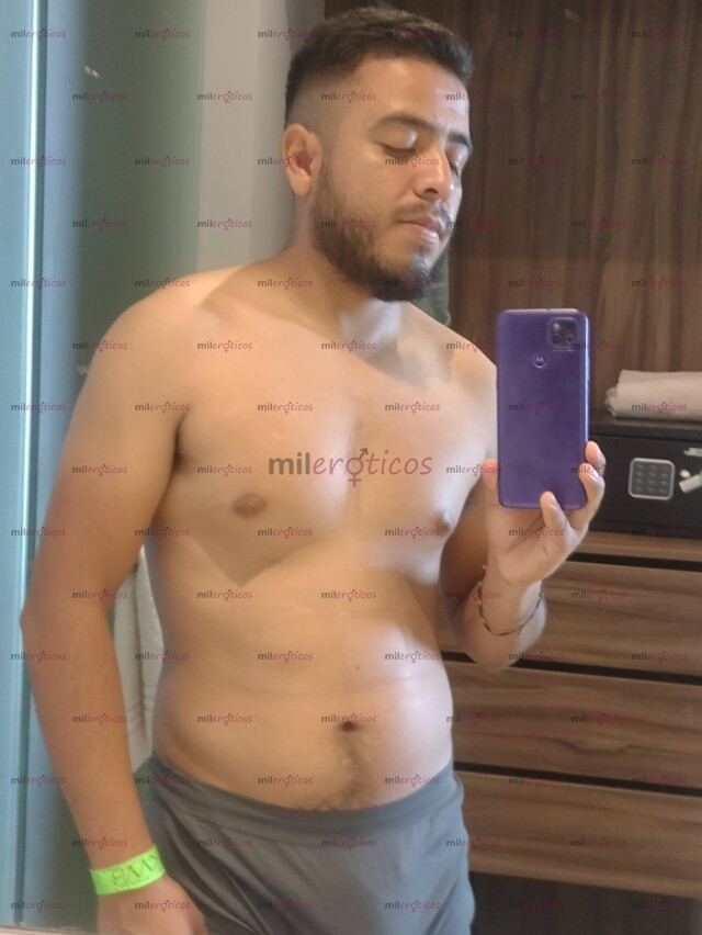 FOTOS DE DISCRETO HETERO PARA TI EN TU CIUDAD, SOLO PARA CUMPLIR TUS MAS GRANDES