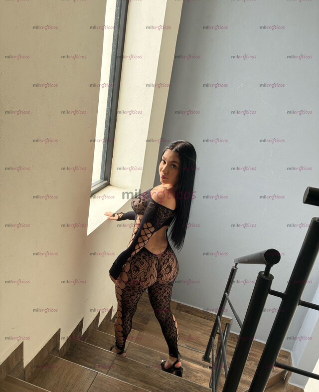 FOTOS DE LINDA JOVENCITA DE 18 AÑOS HERMOSA COLOMBIANA APRETADITA