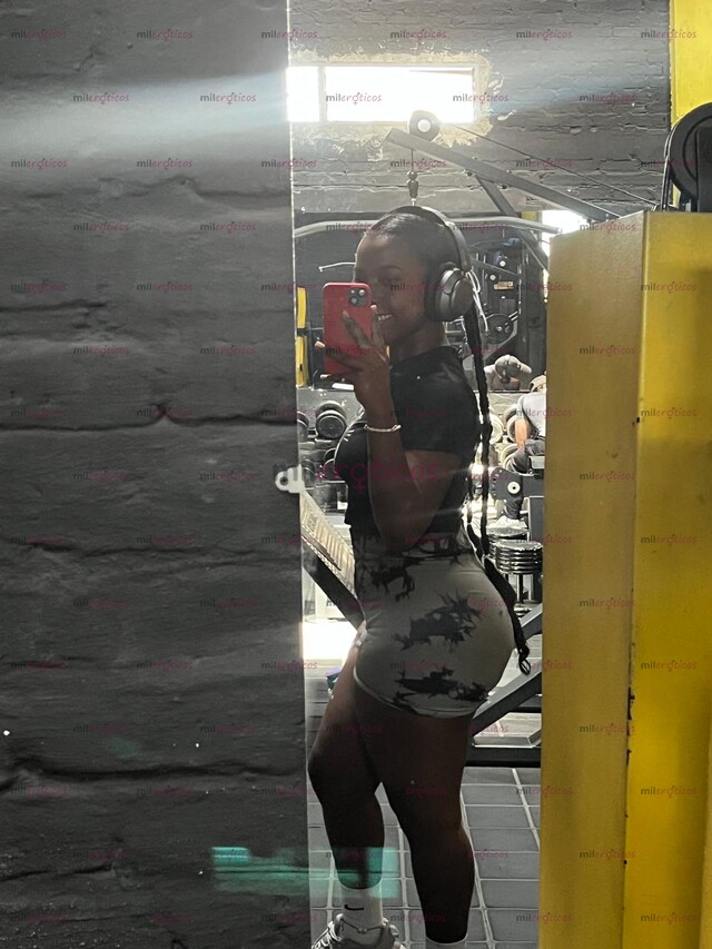 FOTOS DE EXÓTICA Y ARDIENTE MORENA EN TU CUIDAD TE ESPERO