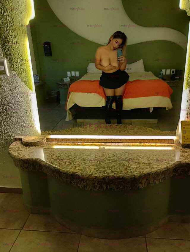 FOTOS DE PAPI... SI SABES TOCAR EL ALMA, VEN A MÍ Y DÉJAME ENCENDER TU PIEL, GLADYS