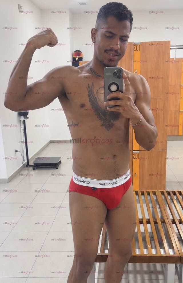 FOTOS DE EXTRANGERO VERGON GRUESO CURVA DEL PLACER 21 CM LISTO PARA DETONAR