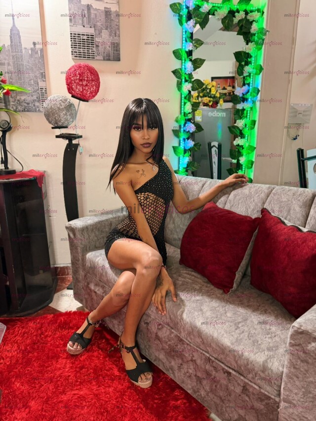 FOTOS DE NICOLL RICA FLAQUITA MORENITA NUEVA EN LA PÁGINA