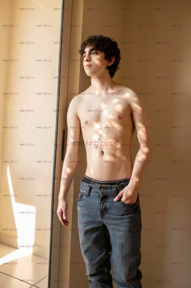 FOTOS DE NIÑO BLANQUITO, 18 AÑOS, VARONIL, CON LUGAR, HI I CAN SPEAK ENGLISH