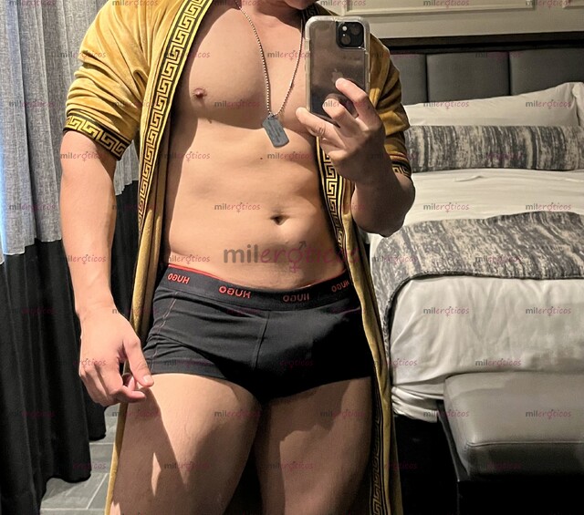 FOTOS DE TONY LATINO HOT CALIENTE Y DISPONIBLE MUY ARDIENTE CON GANAS DE PASARLA RICO