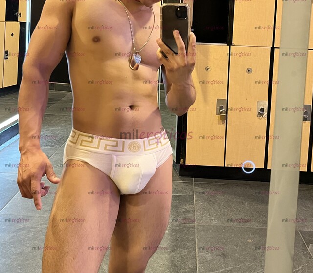 FOTOS DE TONY LATINO HOT CALIENTE Y DISPONIBLE MUY ARDIENTE CON GANAS DE PASARLA RICO