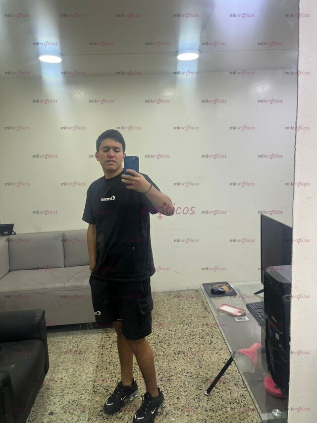FOTOS DE CARIÑOSO Y CONSENTIDOR Y MUY AMABLE Y ESTOY A TU ELECCION