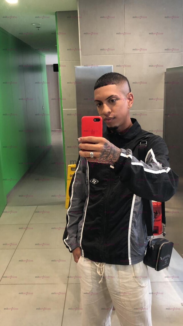 FOTOS DE LÍAM CHICO CALEÑO CALIENTE COMPLACIENTE A TUS CAPRICHO
