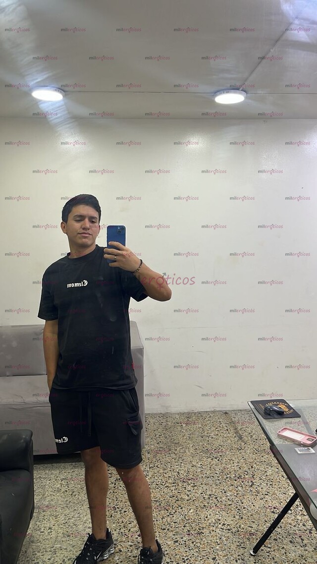 FOTOS DE CARIÑOSO Y CONSENTIDOR Y MUY AMABLE Y ESTOY A TU ELECCION
