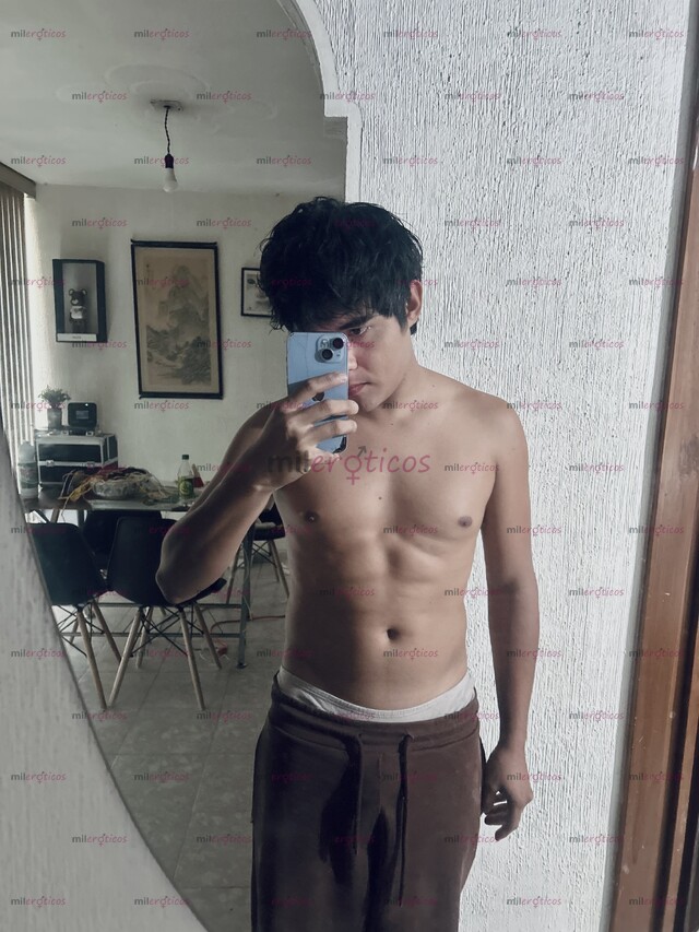 FOTOS DE HOLA SOY SANTI, SOY INTER Y TENGO 25 AÑOS, ME ENCANTAN MAYORES