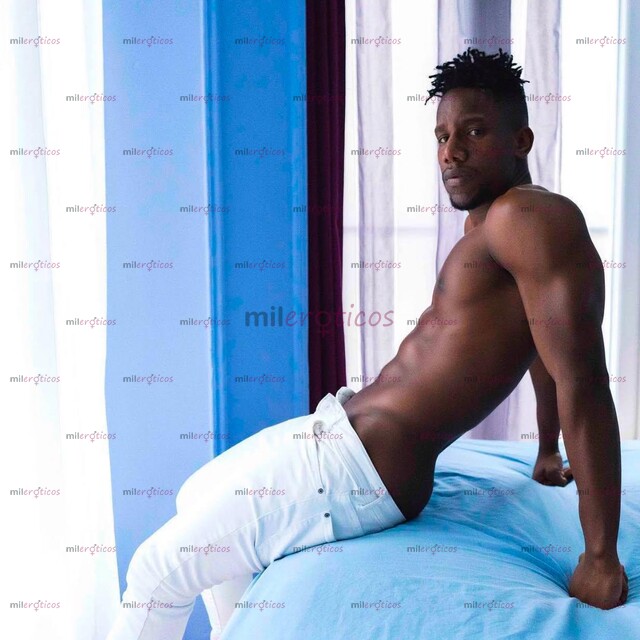 FOTOS DE MACHOTE NEGRO VERGO PARA PASIVO CON SITIO Y GANAS DE LECHE