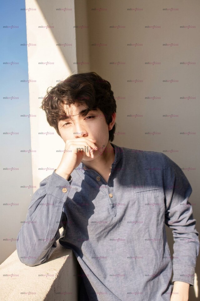 FOTOS DE 18 AÑOS, ESTUDIANTE, HI I CAN SPEAK ENGLISH, BUSCO SUGAR