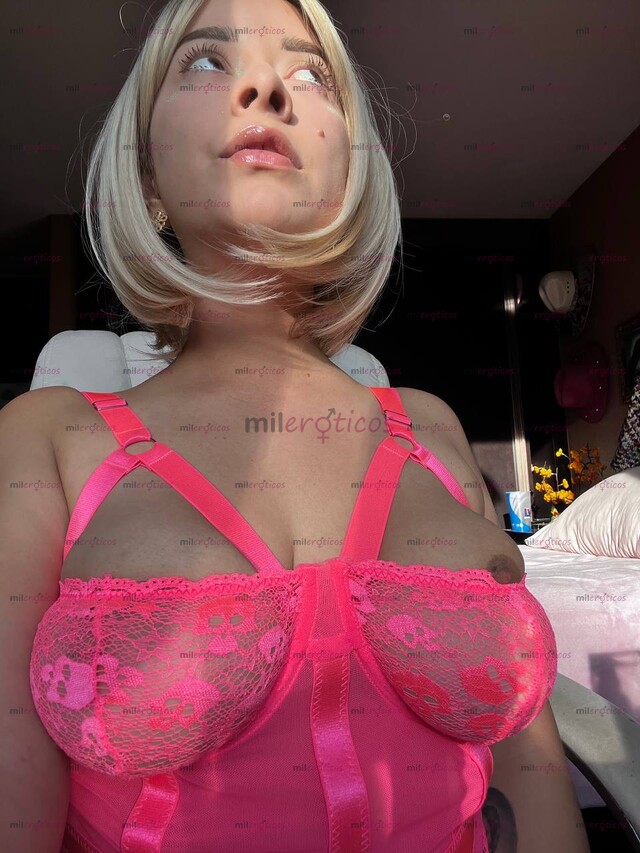 FOTOS DE SEXY ESTUDIANTE BUSCANDO COMPLACERTE Y DARTE EL MEJOR ENCUENTRO