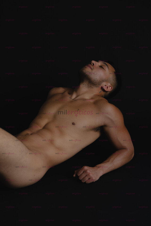 FOTOS DE JOVEN PASIVO LATINO CON BUBBLE BUT DISPONIBLE PARA TI