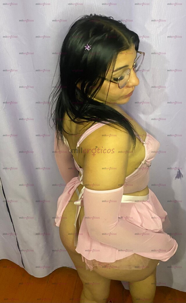 FOTOS DE MASAJISTA EXTRAJERA DISPUETA A COMLACERTE EN TUS MEJORES MASAJES EROTICOS .. VEN