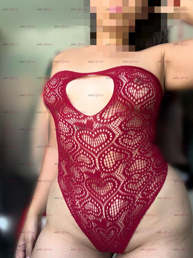 FOTOS DE SARA NIÑA CALIENTE CON VAGINA ROSA DISPUESTA A COMPLACERTE