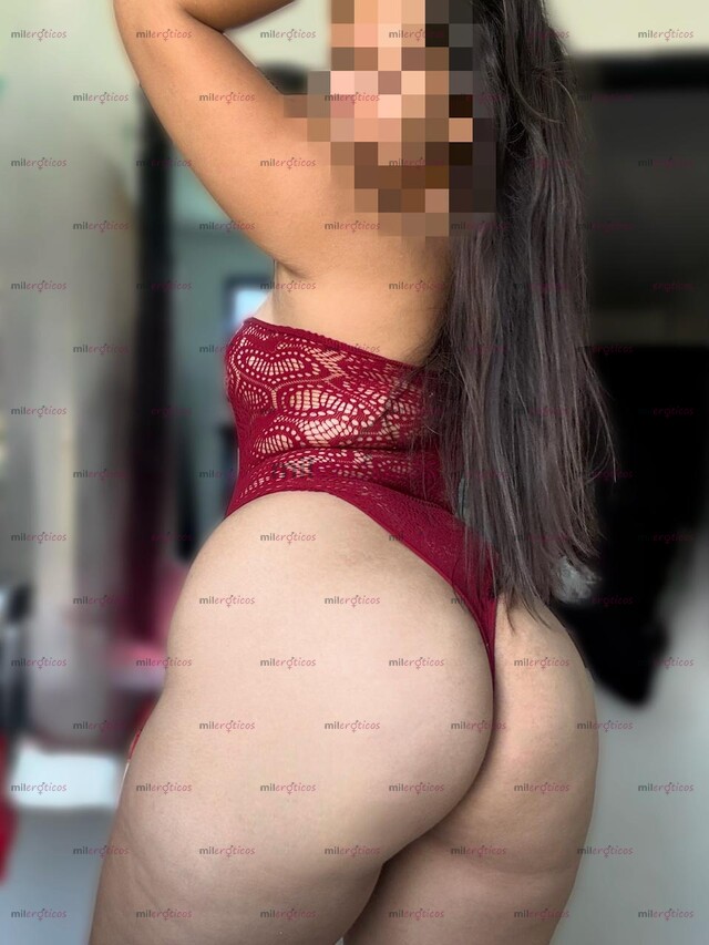 FOTOS DE SARA NIÑA CALIENTE CON VAGINA ROSA DISPUESTA A COMPLACERTE