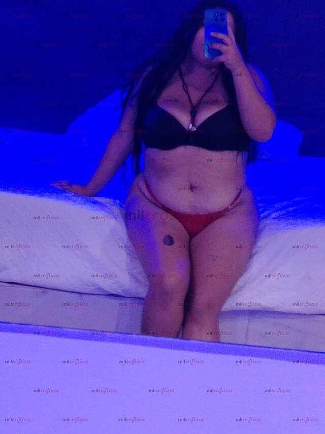 FOTOS DE NALGONA TETONA DISPUESTA A CUMPLIR TUS FANTASÍAS