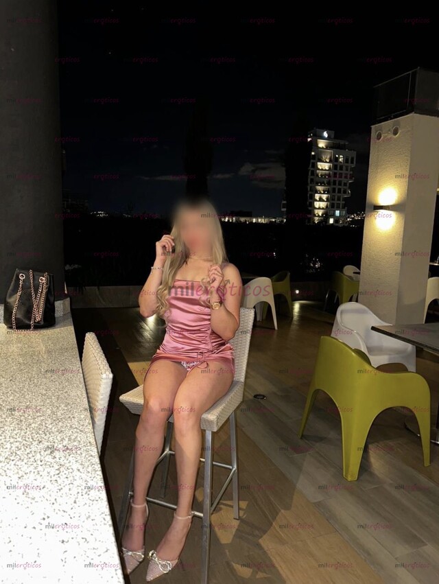 FOTOS DE LINDA EMY APASIONADA Y SÚPER COMPLACIENTE