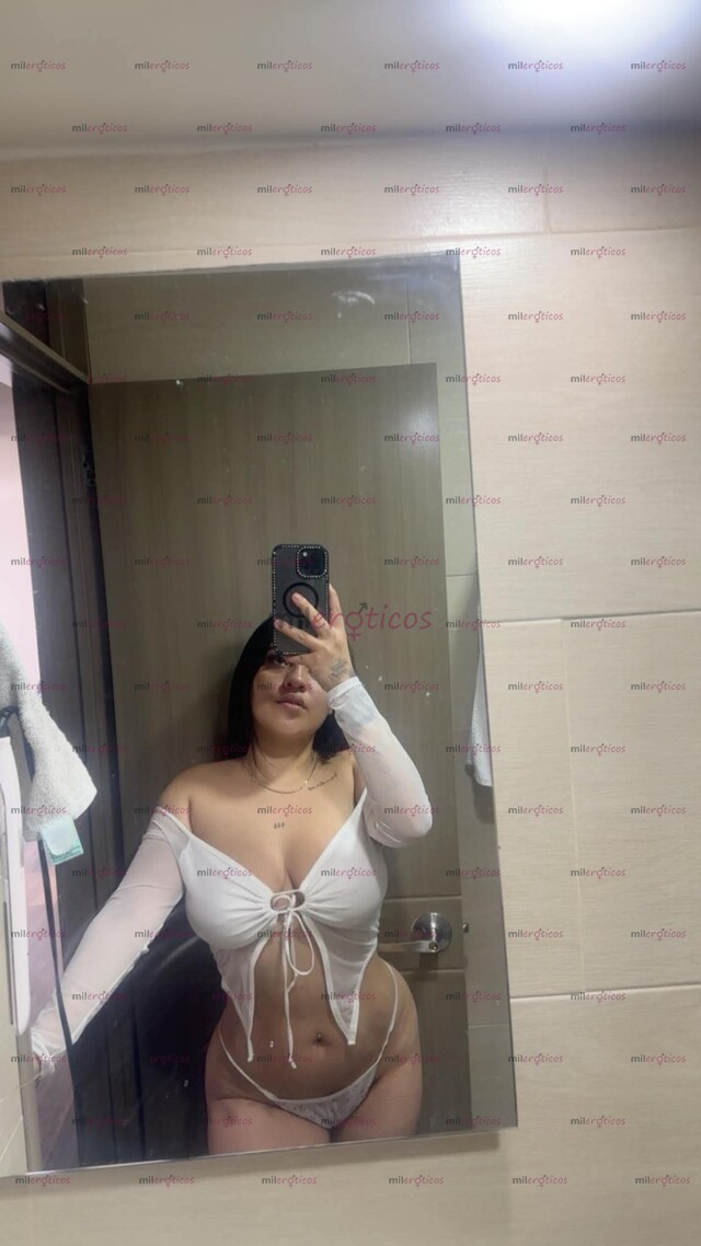 FOTOS DE CHICA LINDA RECIÉN LLEGADA A DISPUESTA A COMPLACER TUS DESEOS