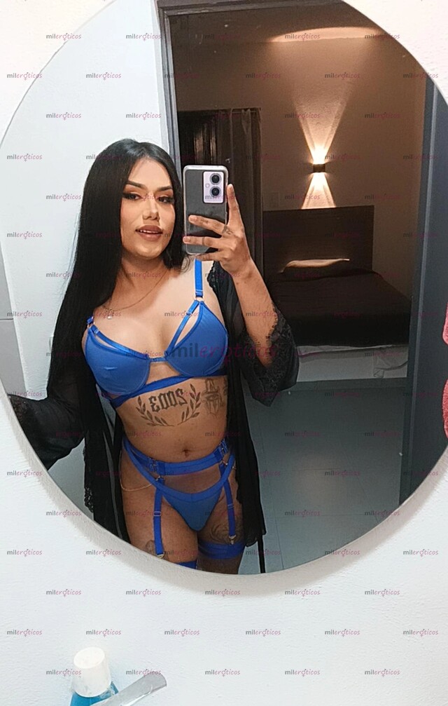 FOTOS DE MORENA MORBOSA Y SUPER CALIENTE CON UNA VERGA LECHOSA