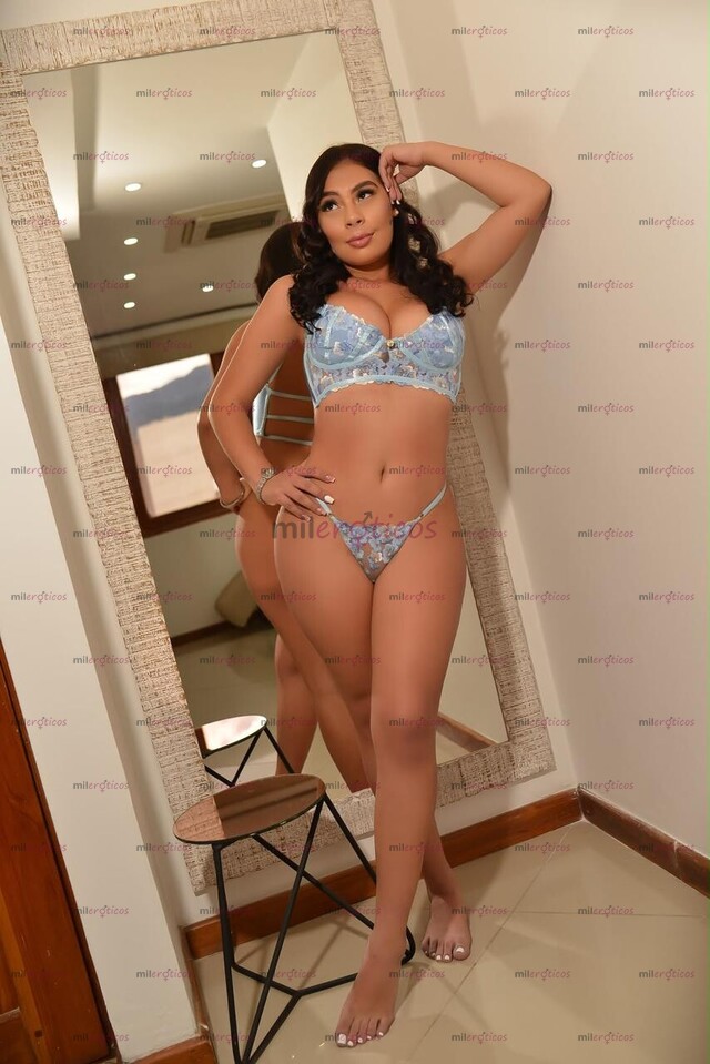FOTOS DE ANTONELLA CHICA DULCE Y SEXY DISPUESTA A COMPLACERTE