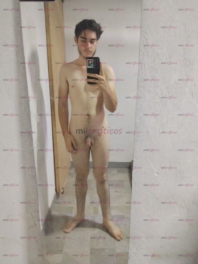 FOTOS DE JOVENCITO TU JUGUETE SEXUAL CUMPLE TUS FANTASÍAS JOVENCITO TU JUGUETE S
