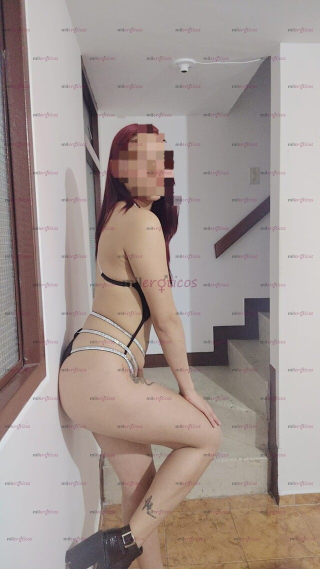 FOTOS DE LAURA DELICIOSA DELGADA PELIROJA 21 AÑOS. CHUPADERA EXPERTA