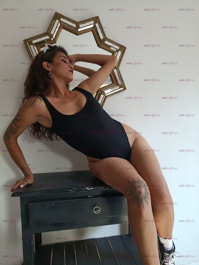 FOTOS DE FLAKITA ALTA PELO CHINO PERFIL MODELO SOY ALLISON