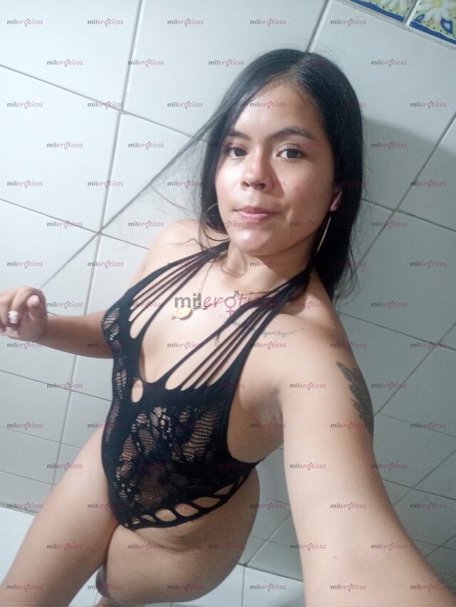 FOTOS DE VEN MI AMOR Y DISFRUTA DE ESTA CHIQUITA RICA