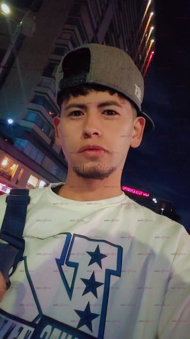 FOTOS DE CABALLERO JOVEN DISCRETO MASCULINO DOMINANTE, ATENTO Y SIN TABÚES