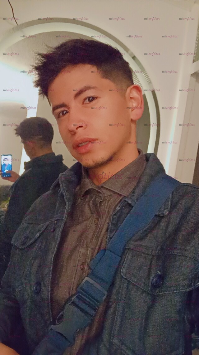 FOTOS DE CABALLERO JOVEN DISCRETO MASCULINO DOMINANTE, ATENTO Y SIN TABÚES