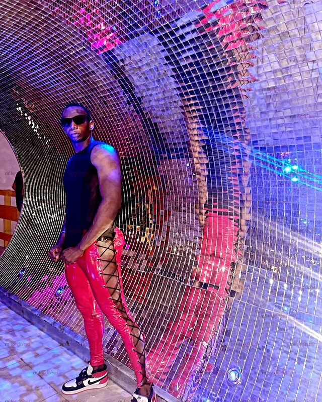 FOTOS DE HOLA LLEGÓ TU NE NEGRO COMPLACIENTE FULL LECHERO DOTADO Y VERGÓN