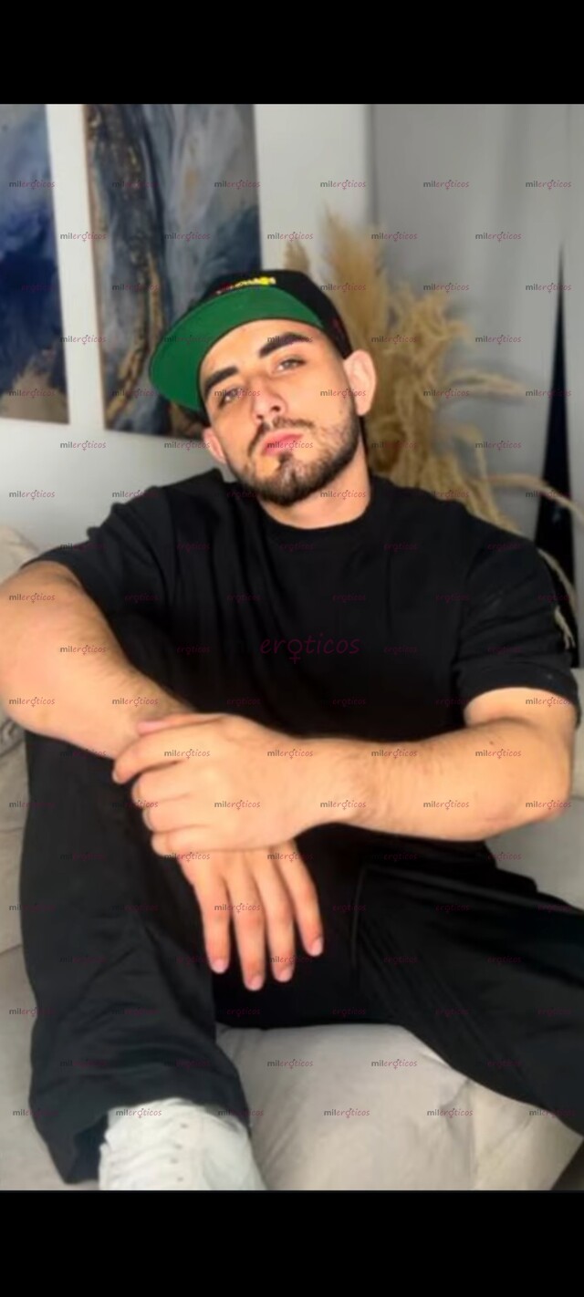 FOTOS DE HOLA SOY SALBATORE 24 AÑOS HOMBRE BLANCO ASEADO LISTO PARA CUMPLIR TUS FANTACIAS