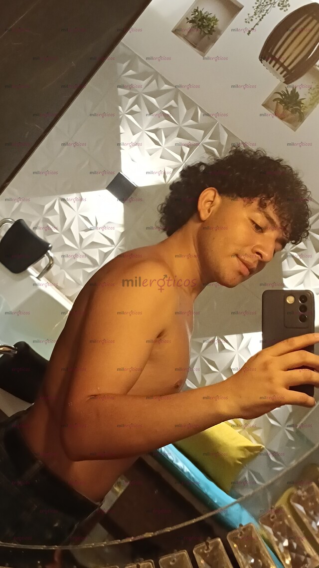 FOTOS DE JOVEN, SERIO Y RESERVADO, ME GUSTA COMPLACER, SOY LO QUE ESTAS BUSCANDO