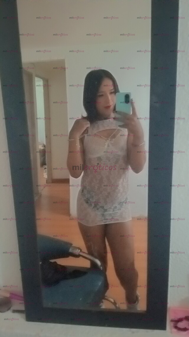 FOTOS DE CHICA VERSÁTIL FOGOSA EN BUSCA DE MUCHO PLACER