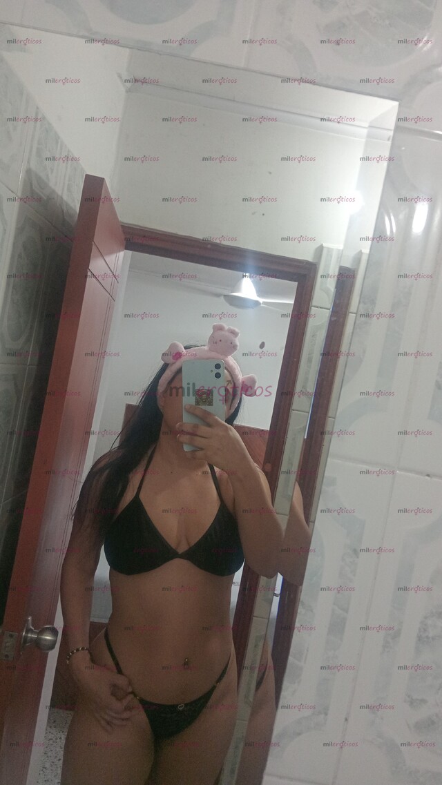 FOTOS DE NALGONCITA BONITA CON GANAS DE SACAR TODA TU LECHE