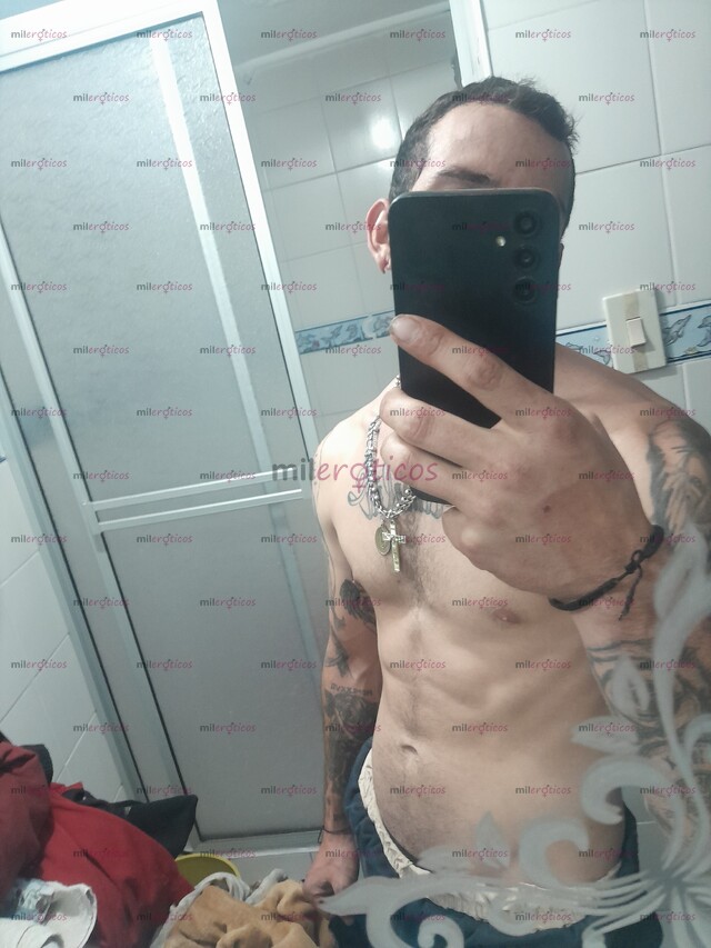 FOTOS DE 22 CM MASAJISTA PROFESIONAL ACTIVO DOMINATE ULTIMOS DIAS EN TU CIUDAD