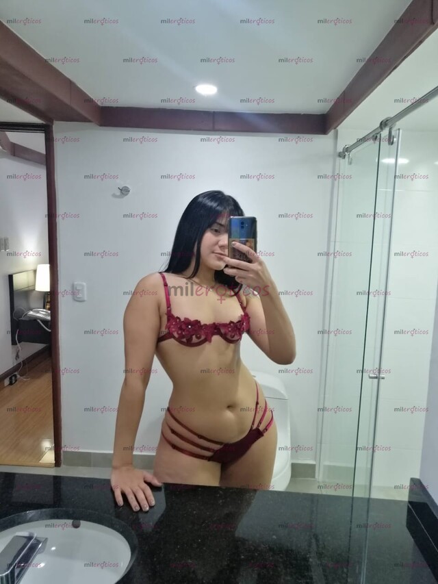 FOTOS DE UNIVERSITARIA DE PASO EN TU CIUDAD, LA PASAMOS RICO LLÁMAME