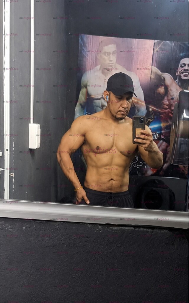 FOTOS DE HOMBRE,SEGURO, DISCRETO DE MENTE ABIERTA,NUEVAS EXPERIENCIAS