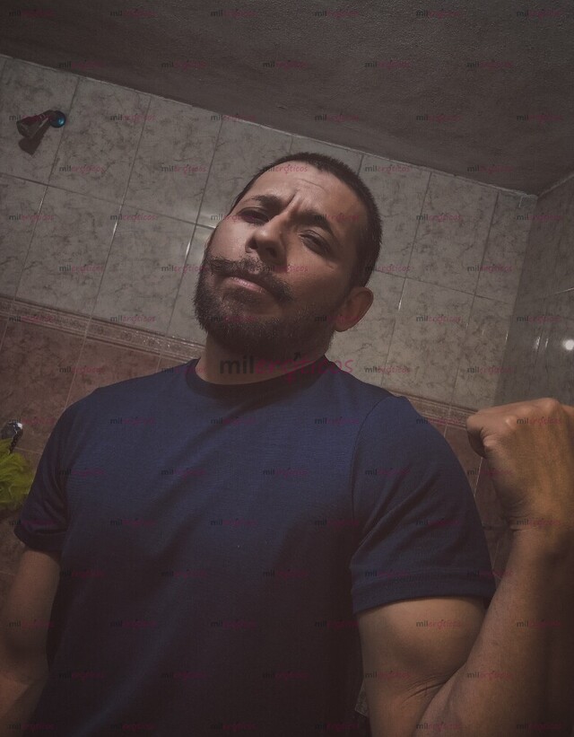 FOTOS DE SOY UN HOMBRE ATRACTIVO GUAPO Y PELUDO VERGÓN
