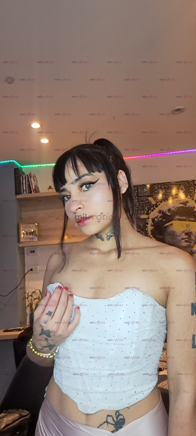FOTOS DE MUJER VOYERISTA Y ACTIVA AMO MIRAR Y TOMAR EL CONTROL SOY MUJER, BISEXUALES
